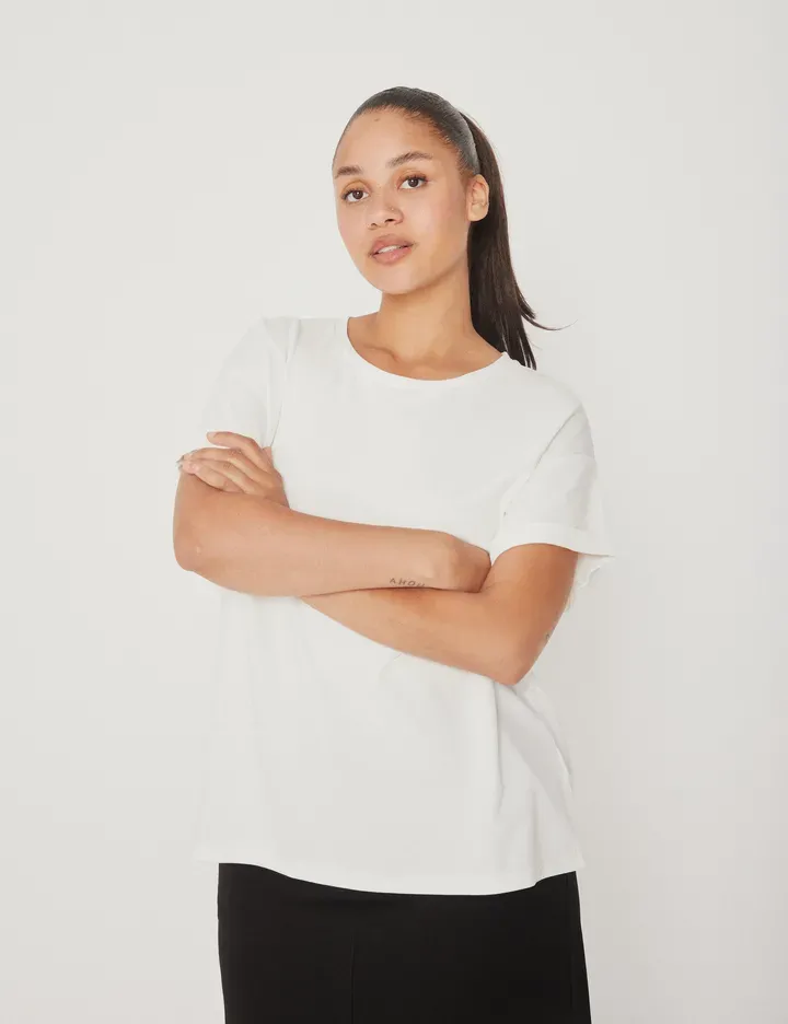 Amana_round_neck_sugar