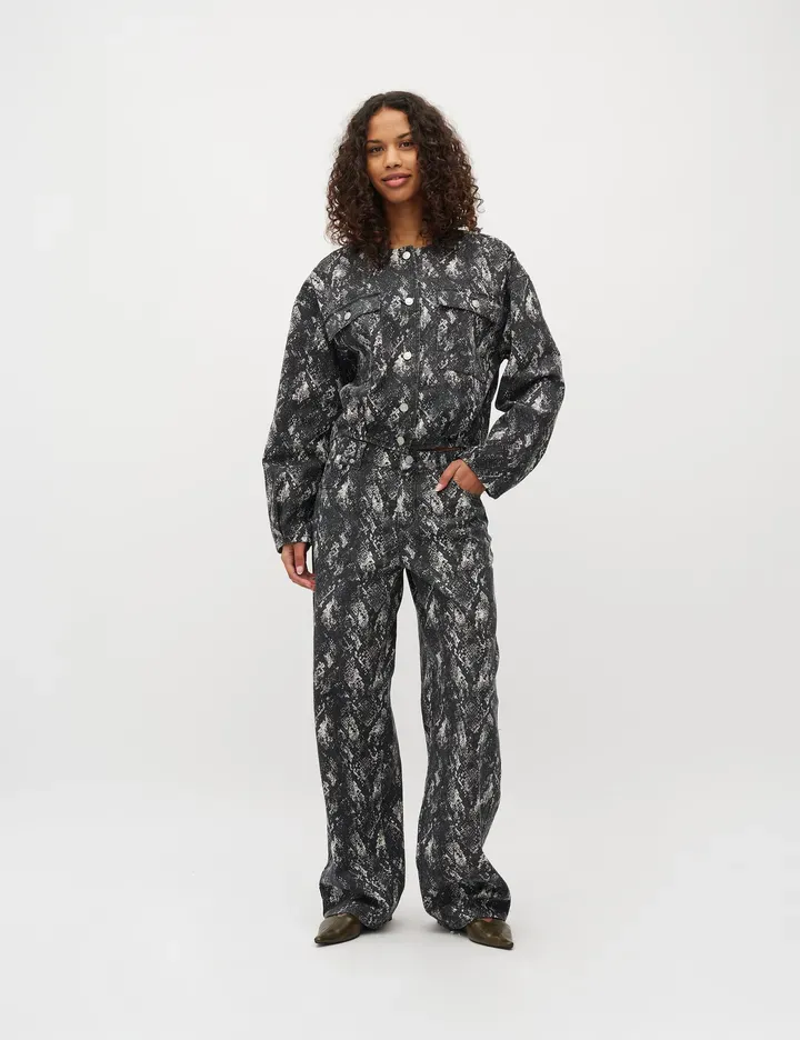 Lixana_snakeprint_pant