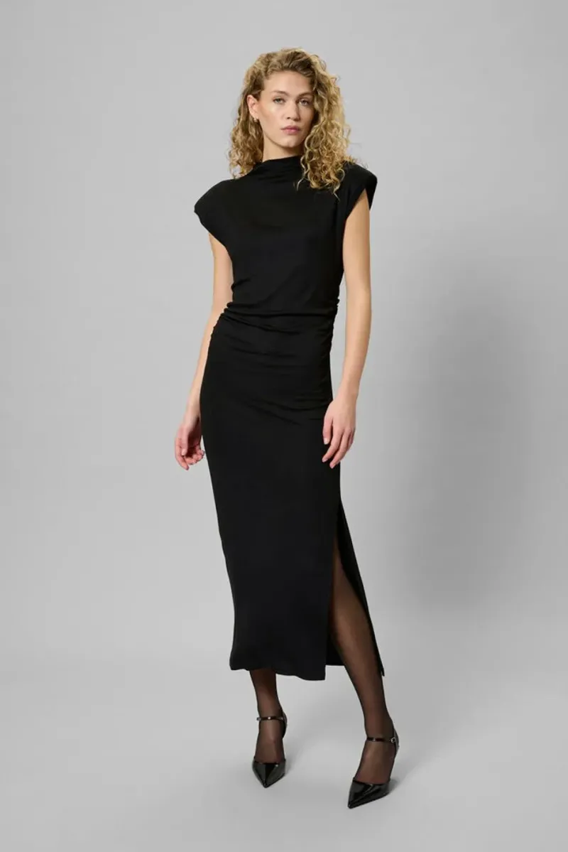 MWGiggo_Long_Dress