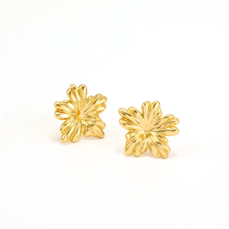 Mabel___Flower_Stud_Earrings_Stainless_Steel___Gold____