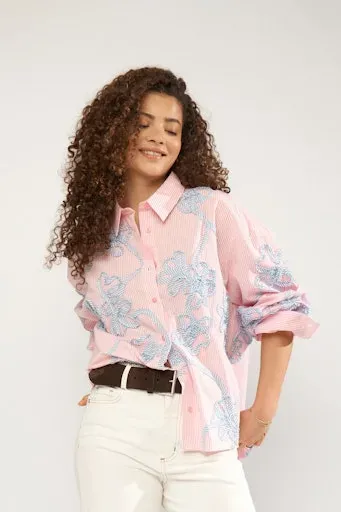 NUEMELIA_OVERSIZE_SHIRT