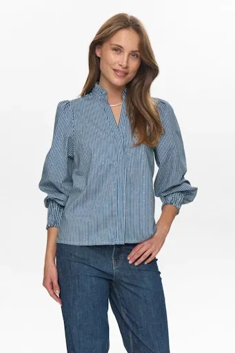 NUEMILIE_stripe_SHIRT