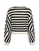 Atarah_M_knitted_sweater_1