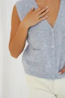 CASTLEROCK_sleeveless_cardigan_1