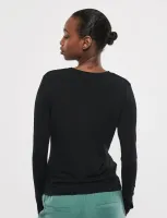 Christina_M_black_long_sleeve_1