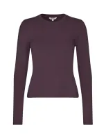 Christina_M_longsleeve_3