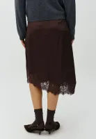 Idalie_M_lace_skirt_2