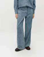 Katyn_M_jeans_1