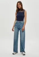 MSVanessa_High_Neck_1