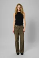 MWLouis_139_High_Wide