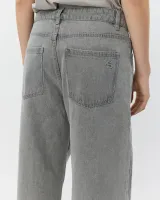 VALENCIASW_TAPERED_JEANS_4