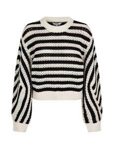 Atarah_M_knitted_sweater