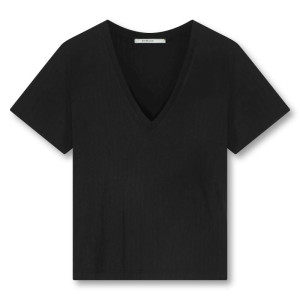 Flowy_v_neck_tee