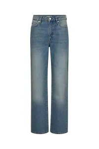 IVY_Mia_Jeans_Wash_Watford